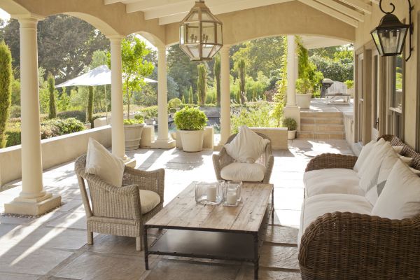 Patio Column Repair in Brentwood