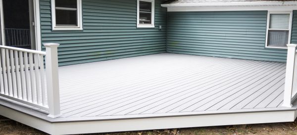 Elevated Deck Construction in Brentwood